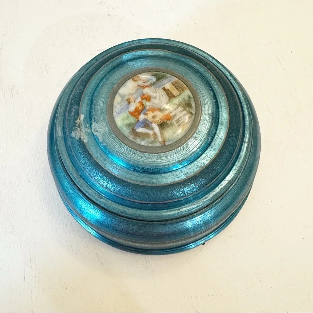 Vintage 1940/50 Decorative Blue Metallic Powder Puff Music Box